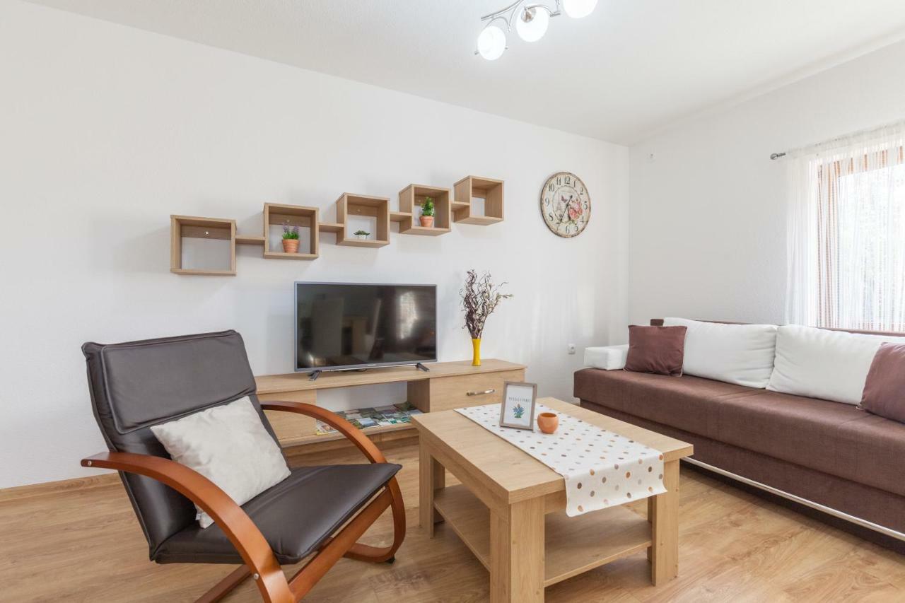Apartment Ivan & Iva Gornji Vaganac Εξωτερικό φωτογραφία