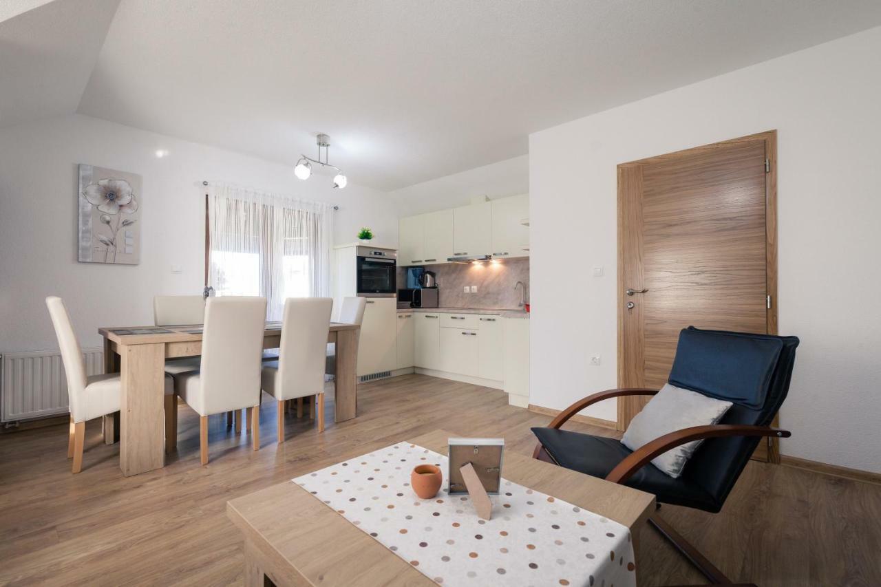 Apartment Ivan & Iva Gornji Vaganac Εξωτερικό φωτογραφία