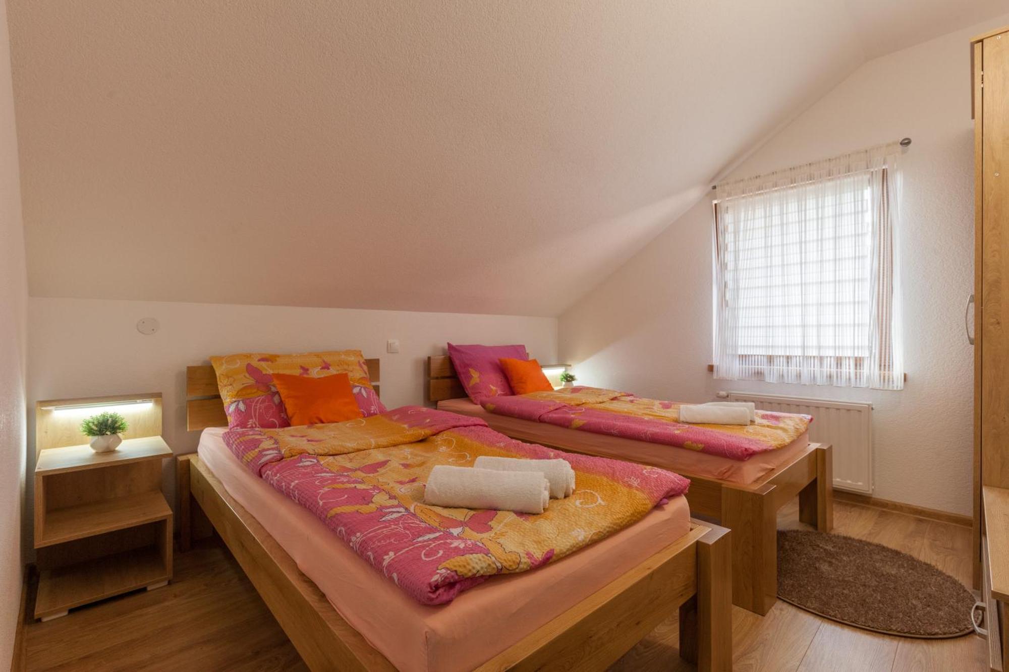 Apartment Ivan & Iva Gornji Vaganac Εξωτερικό φωτογραφία
