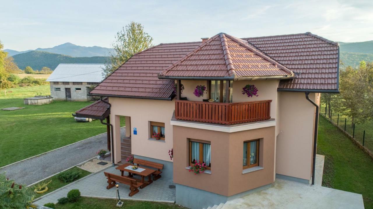 Apartment Ivan & Iva Gornji Vaganac Εξωτερικό φωτογραφία